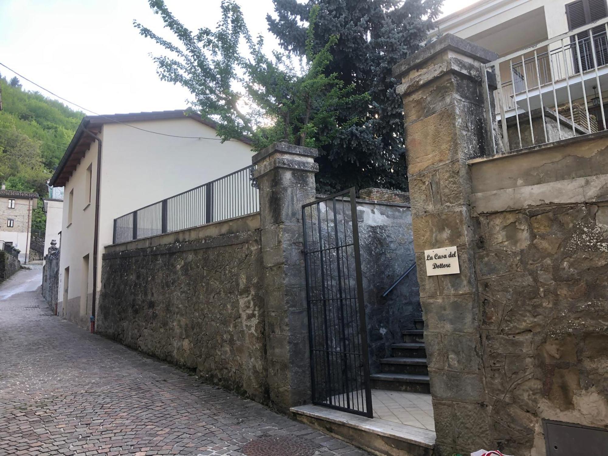 Casa Del Dottore Fano Adriano Exterior foto